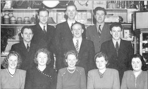 Sparbu Handelslags ansatte i 1948.jpg