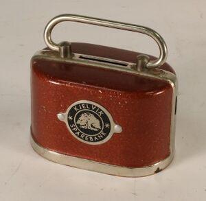 Sparebøsse Kjelvik sp b.jpg