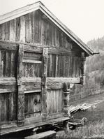 30. Sporan Nordre, Buskerud - Riksantikvaren-T070 02 0402.jpg