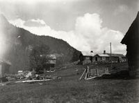 31. Sporan Nordre, Buskerud - Riksantikvaren-T070 02 0409.jpg