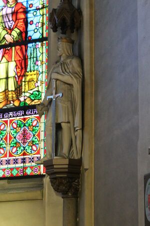 St. Olav domkirke i Oslo - Olavsstatue i koret.JPG