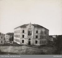 St. Olavs plass 5, Gjertsens skole. Foto: Olaf M.P. Væring (ca. 1880)