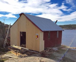 Stakebua på Stangholmen.jpg