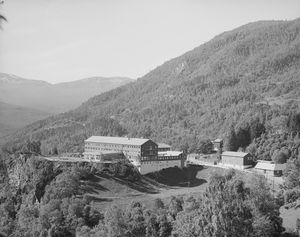 Stalheim - no-nb digifoto 20150121 00144 NB MIT FNR 19578.jpg