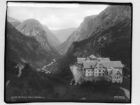 155. Stalheim Hotel Nærødalen - NB MS G4 0144.jpg