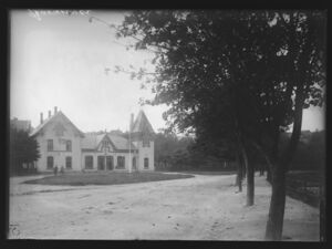 Stavanger stasjon URN NBN no-nb digifoto 20171204 00062 NB NS NM 05770.jpg