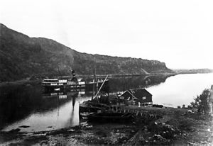 Steamer DS Erling Jarl at Hemnesberget in September 1940.jpg