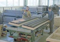 Fra ferdighusfabrikken på Nordsileiret, elementproduksjon. Foto Martin Knoph.