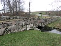 27. Steinshvelvsbru Risebru 2014.jpg