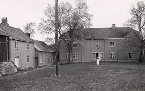 Stenberg, Oppland - Riksantikvaren-T138 01 0045.jpg