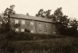 Stenberg, Oppland - Riksantikvaren-T138 01 0062.jpg