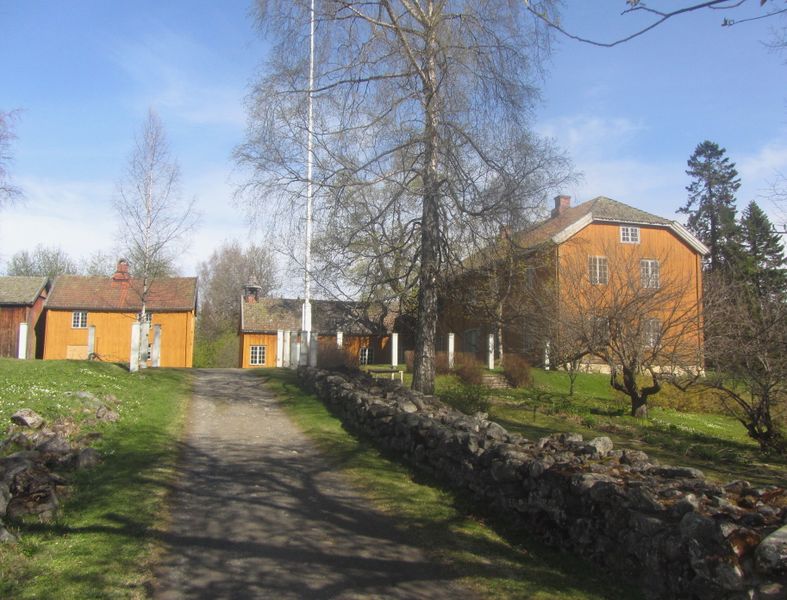 Fil:Stenberg friluftsmuseum 2012.jpg