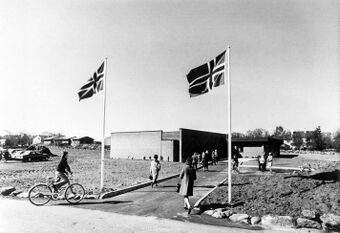 Stokka kirke 21 04 1974.jpg