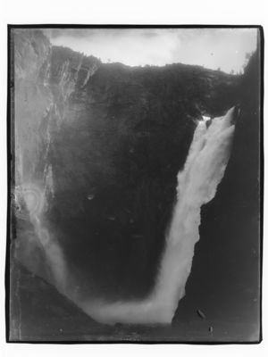 Stor foss - NB MS G4 0687.jpg