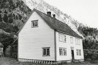 19. Stordalsholmen, Møre og Romsdal - Riksantikvaren-T318 01 0125.jpg
