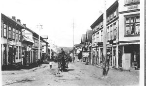 Storgata Gjovik 1910.jpg