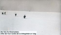 Strømsdalen - her er de samme fem i utfortrening der hvor nordre del av Stalsberghagen gravlund ligger i dag. Foto 1946 Alf Stefferud sen.