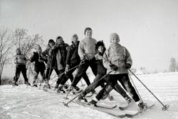 Fra en av de mange skiskolene som ble drevet. Kilde Strømmen IF.