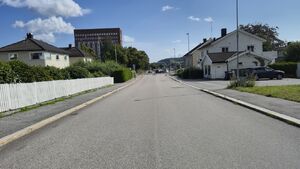Strandpromenaden østover fra Hystadveien.jpg