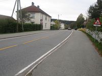 Stubberudveien er en viktig gjennomfartsåre på Konnerud. Foto: Stig Rune Pedersen