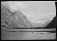 35. Sundalsøren - no-nb digifoto 20151105 00131 NB MIT FNR 06556.jpg