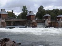 Vorma ved Svanfoss dam og sluse. Foto: Svein Harkestad.