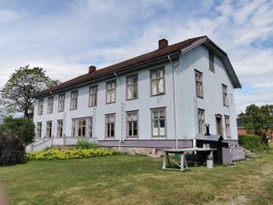 Sveinhaug hovedbygning 2019.jpg