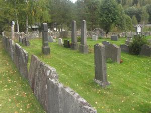 Svene kirkegård 2012 2.jpg