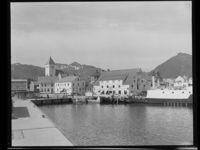 6. Svolvær - no-nb digifoto 20150126 00066 NB MIT FNR 21321.jpg