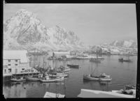 258. Svolvær - no-nb digifoto 20151126 00026 NB MIT FNR 09858.jpg