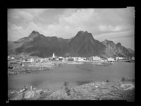 339. Svolvær - no-nb digifoto 20160714 00051 NB MIT FNR 17545.jpg