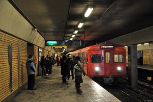 T-bane, Helsfyr stasjon RO-20090209-004.jpg