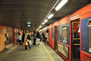 T-bane, Lindeberg stasjon RO-20090619-038.jpg