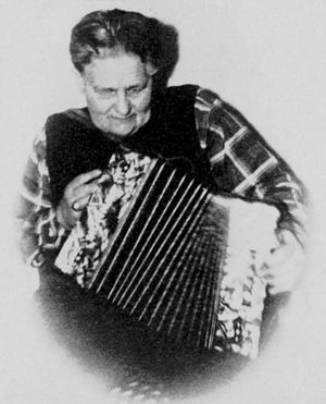 T Hyrve m trekkspel.jpg