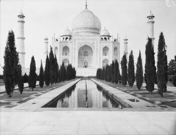 Taj Mahal.jpg