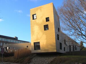 Tallhall Blindern Oslo 2013.jpg