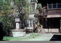 Motiv fra bakgården i nr. 7. Foto: Erik Schia/Oslo Museum (1967).