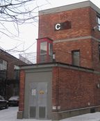 Kiosk ved Myrens verksted i Oslo. Foto: Stig Rune Pedersen (2012).