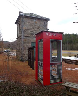 Telefonkiosk Simonstad Åmli.JPG