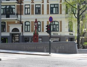 Thomas Heftyes plass Oslo 2014.jpg