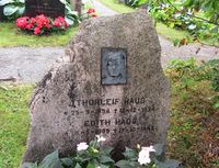 Skiløperen Thorleif Haug er gravlagt på Bragernes kirkegård. Foto: Stig Rune Pedersen