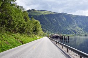 Tinn, Håkanesvegen-1.jpg