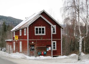 Tinn Luraasbutikken 2011.jpg