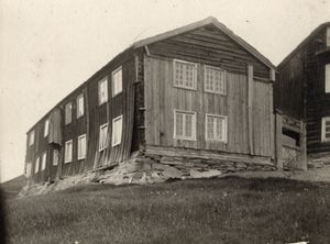 Tofte gård, Oppland - Riksantikvaren-T121 01 0186.jpg