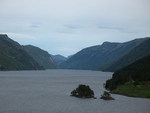 Tokke, Dalen Lauvvikøyane frå Hamarodden IMG 9836.JPG