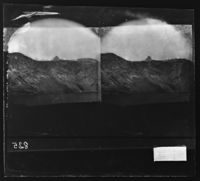 38. Top av Lilletind fra Gjerelvdal, Folda. Stereoskop - NB bldsa OTO0825 A.jpg