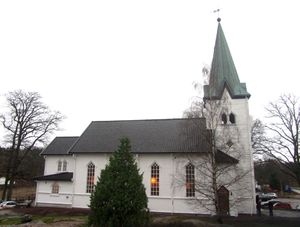 Torød kirke 2014.jpg