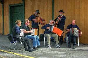 Toradere Krøderen 040829.jpg