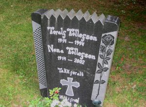 Toralf Tollefsen gravminne Høybråten Oslo.jpg