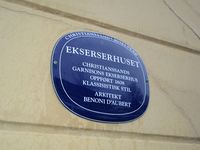 Nr. 64: blå plakett. Foto: Stig Rune Pedersen